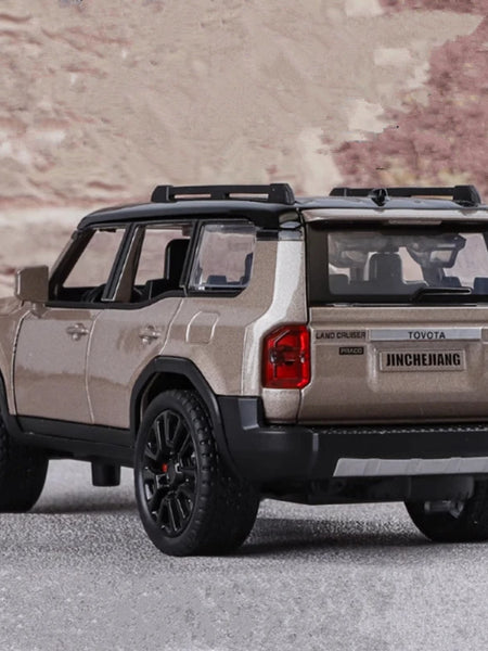 1: 32 Prado car model alloy sound and light simulation SUV domineering off-road vehicle boy toy car decoration